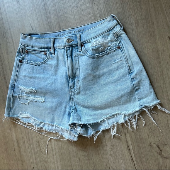 American Eagle 90s Boyfriend High Waist Denim Shorts - Picture 1 of 5